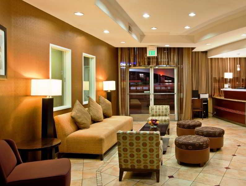 Holiday Inn Express West Los Angeles, An Ihg Hotel מראה פנימי תמונה