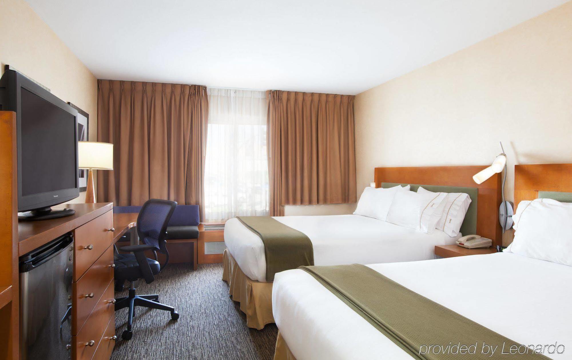 Holiday Inn Express West Los Angeles By Ihg מראה חיצוני תמונה
