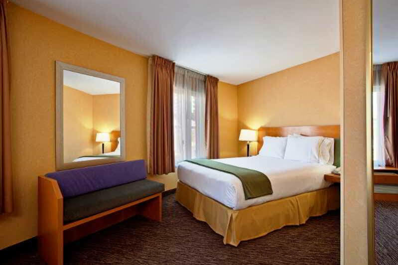 Holiday Inn Express West Los Angeles By Ihg מראה חיצוני תמונה