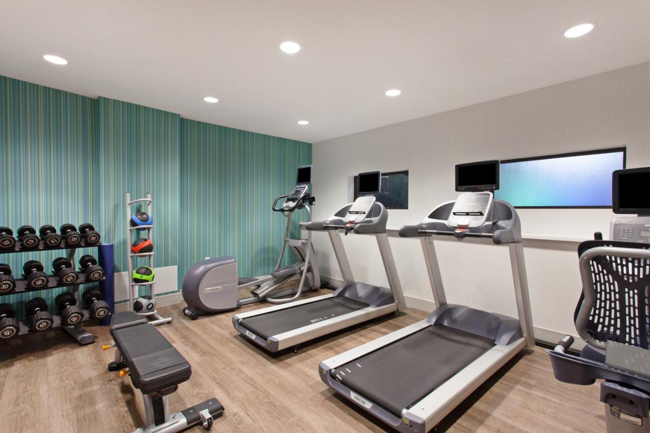 Holiday Inn Express West Los Angeles By Ihg מראה חיצוני תמונה